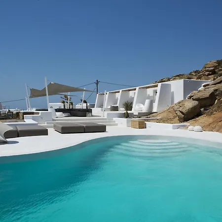 Villa Diles & Mykonos Tourlos