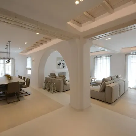 Villa Diles & Mykonos *