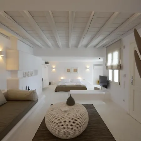 Diles & Mykonos Villa