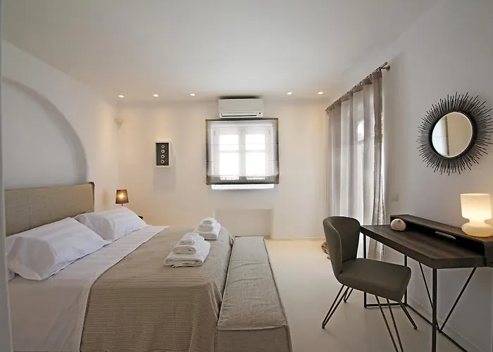 Diles & Mykonos * Tourlos