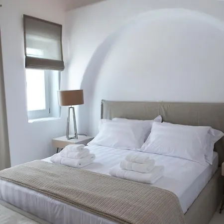 Diles & Mykonos Villa Tourlos