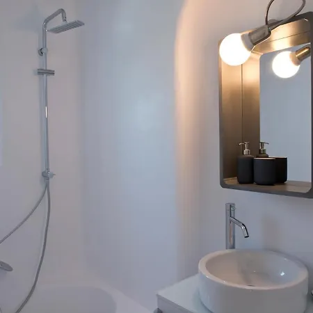 Diles & Mykonos Villa *