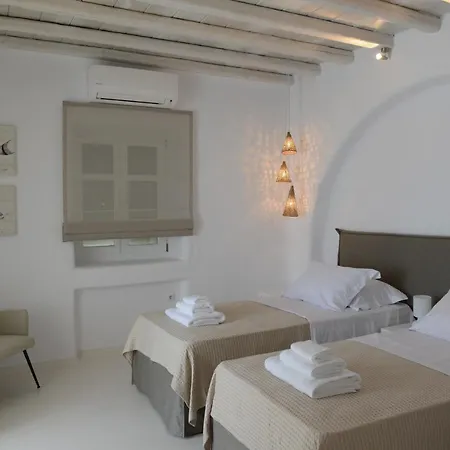 Villa Diles & Mykonos *