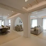 Villa Diles & Mykonos *