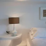 Diles & Mykonos Villa *
