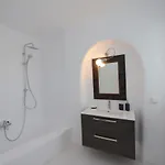 Diles & Mykonos Villa *