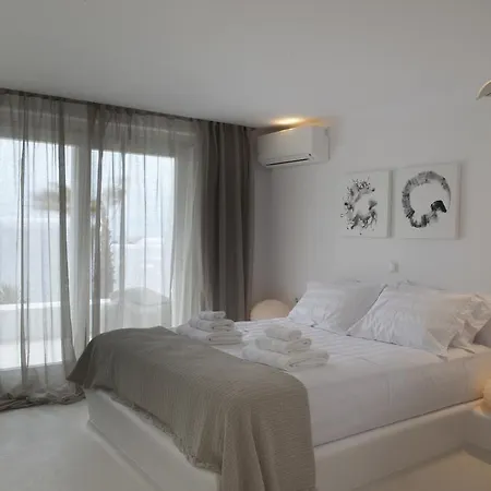 Villa Diles & Mykonos *